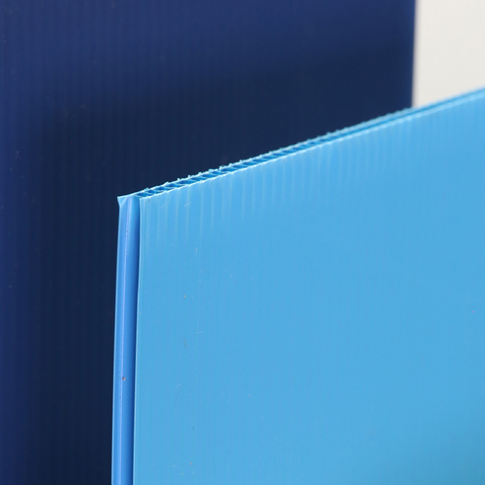 Blue 4mm Fluted Polypropylene Display Board 2440mm x 1220mm